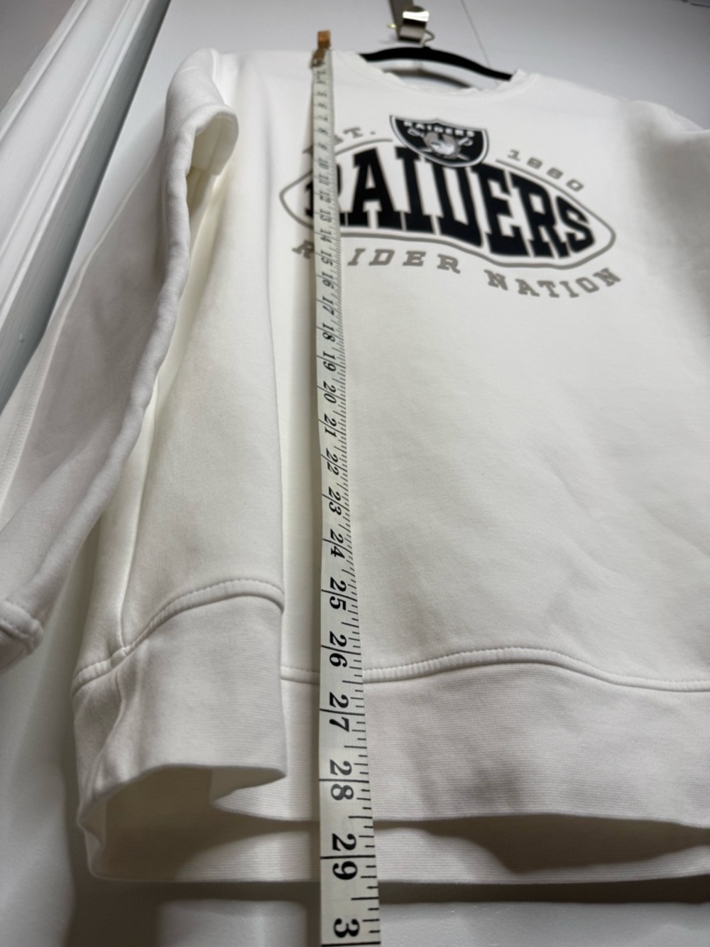 Boss by Hugo Boss x NFL Raiders Crewneck Sweatshirt White Large - Picture 12 of 13